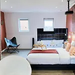 Lägenhet Rose #3#- Ambiance Cosy & Jacuzzi-self Check-in *
