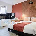 Rose #3#- Ambiance Cosy & Jacuzzi-self Check-in Apartamento *