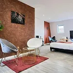 Rose #3#- Ambiance Cosy & Jacuzzi-self Check-in Apartamento